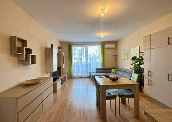 Prenájom pekný 2 izbový byt, 2x balkón, garáž, novostavba