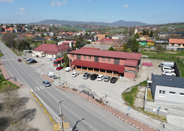 Predaj zabehnutá reštaurácia a penzión, Veľký Lapáš, 19á pozemok