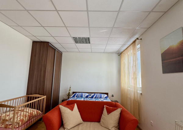 Predaj zabehnutá reštaurácia a penzión, Veľký Lapáš, 19á pozemok