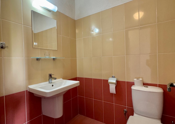 Predaj zabehnutá reštaurácia a penzión, Veľký Lapáš, 19á pozemok