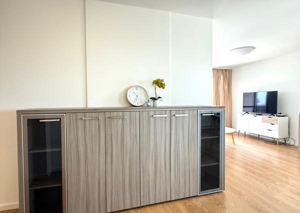 Prenájom 2 izbový byt, terasa, novostavba, 2x parkovacie miesto