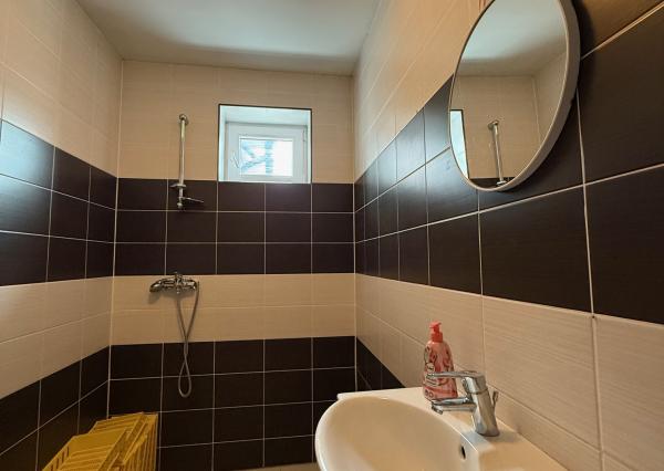 Prenájom kancelárske priestory, 80m2, 3x parkovacie miesto, Mlynárce