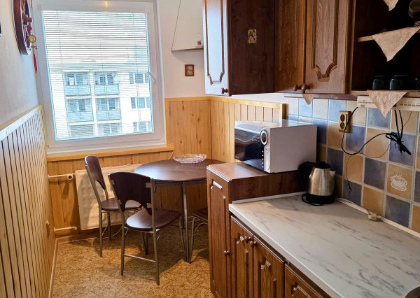 Prenájom 2izbový byt Vráble, sídlisko Žitava