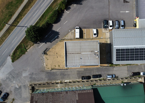 Prenájom administratívna budova Lužianky 120m2