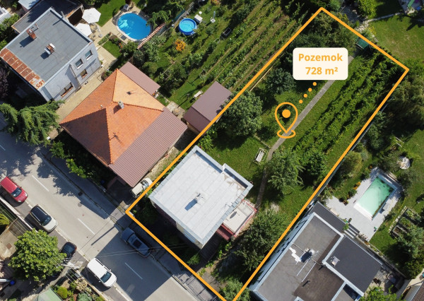 Predaj 4 izbový rodinný dom, garáž, 7,3á pozemok, Zobor