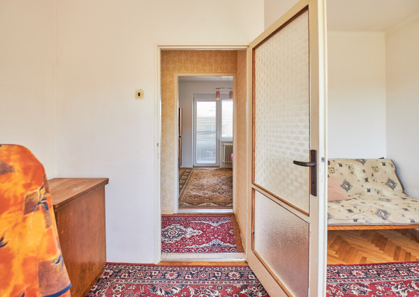 Predaj 4 izbový rodinný dom, garáž, 7,3á pozemok, Zobor