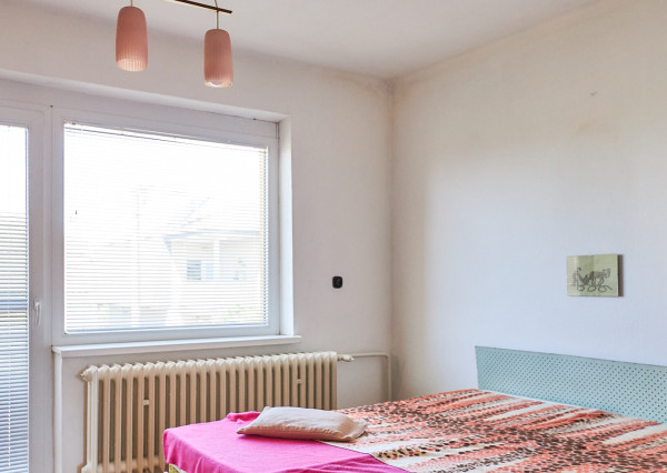 Predaj 4 izbový rodinný dom, garáž, 7,3á pozemok, Zobor