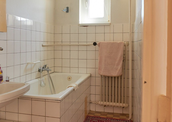 Predaj 4 izbový rodinný dom, garáž, 7,3á pozemok, Zobor