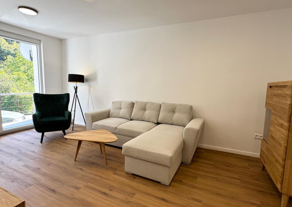 Predaj 2 izbový byt Kremnica, tehla, úplne nová rekonštrukcia, NOVÁ CENA!