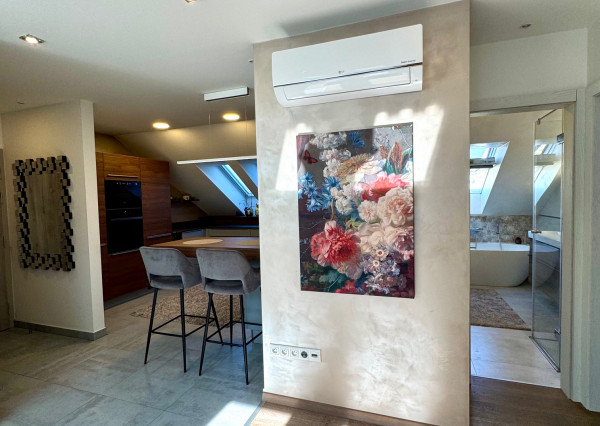 Prenájom krásny 3 izbový byt, terasa, Staré mesto