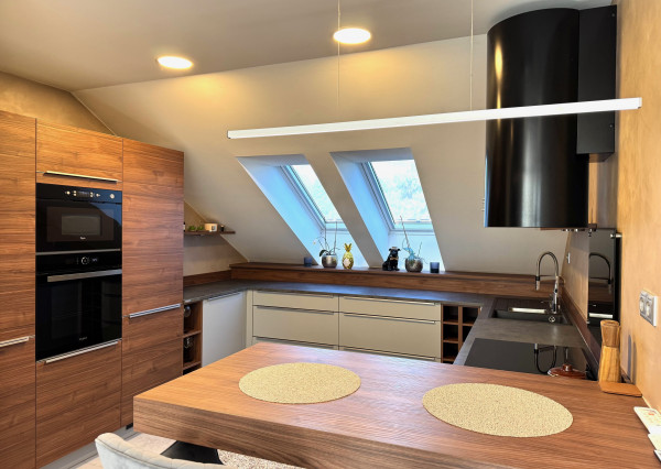 Prenájom krásny 3 izbový byt, terasa, Staré mesto