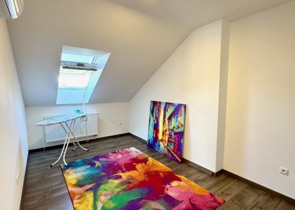 Prenájom krásny 3 izbový byt, terasa, Staré mesto