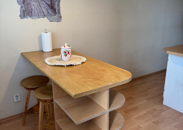 Predaj veľký 2 izbový byt 64m2, Chrenová EXKLUZÍVNE!