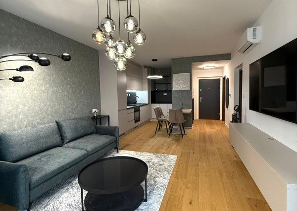 Prenájom štýlový 2 izbový byt s terasou, parkovaním, priamo pod hradom - REZERVOVANÝ