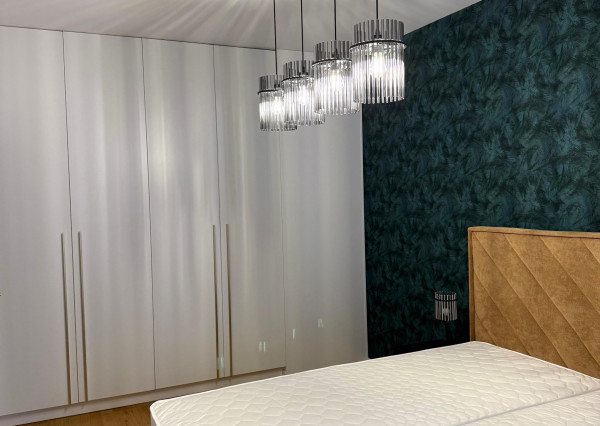 Prenájom štýlový 2 izbový byt s terasou, parkovaním, priamo pod hradom - REZERVOVANÝ