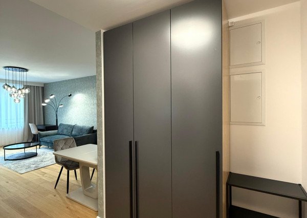 Prenájom štýlový 2 izbový byt s terasou, parkovaním, priamo pod hradom - REZERVOVANÝ