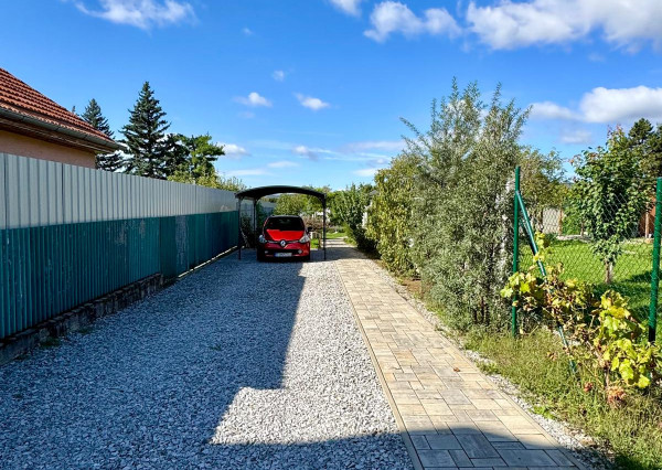 Predaj 3izbový RD, 15 min. od Piešťan, 8,5á pozemok EXKLUZÍVNE!