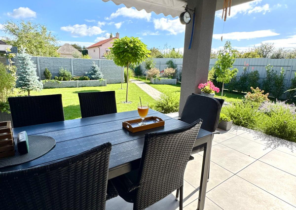 Predaj 3izbový RD, 15 min. od Piešťan, 8,5á pozemok EXKLUZÍVNE!