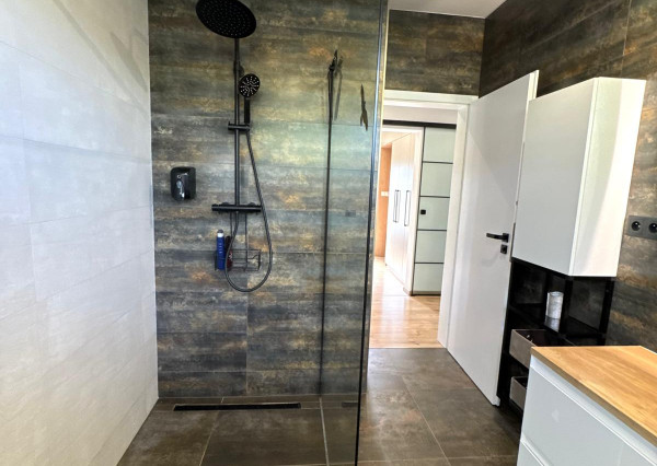 Predaj 3izbový RD, 15 min. od Piešťan, 8,5á pozemok EXKLUZÍVNE!