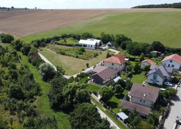 Predaj 5 izbový RD pri lese, pozemok 10á, EXKLUZÍVNE!