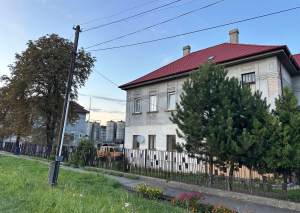 Predaj 3 izb. byt 91 m2 so záhradkou, Leopoldov