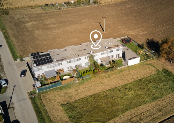 Predaj 4 izbový moderný rodinný dom, garáž, zariadený