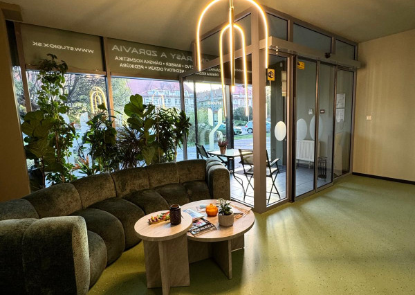 Ponuka partnerstva - alternatívne postúpenie exkluzívneho salónu krásy Nitra