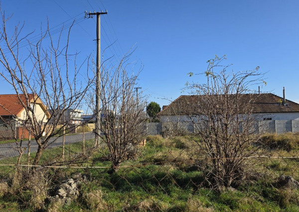 Predaj pozemok Čakajovce 7,4á