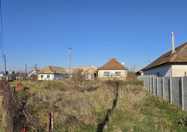 Predaj pozemok Čakajovce 7,4á