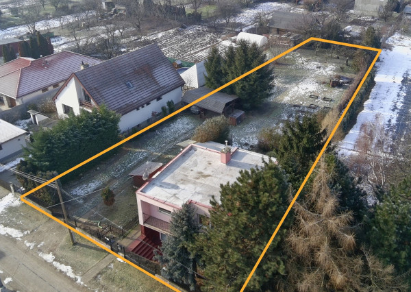 Predaj 4 izbový rodinný dom, zariadený, krásny 13á pozemok