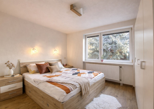 Predaj 4 izbový rodinný dom, zariadený, krásny 13á pozemok