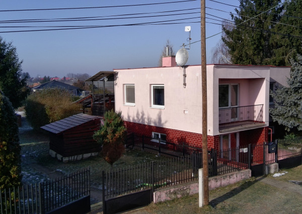 Predaj 4 izbový rodinný dom, zariadený, krásny 13á pozemok