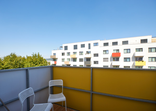 Prenájom 2 izbový byt, novostavba Zelené dvory, zariadený