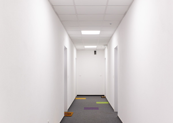 Prenájom 2 izbový byt, novostavba Zelené dvory, zariadený