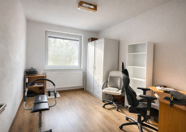 Predaj 4 izbový rodinný dom, zariadený, krásny 13á pozemok