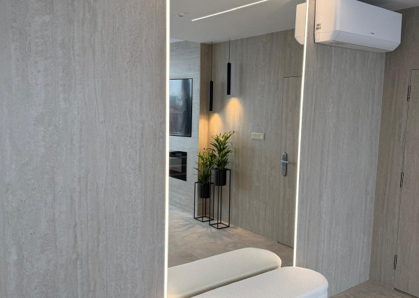 Prenájom luxusný apartmán v centre Nitry, terasa 70 m2