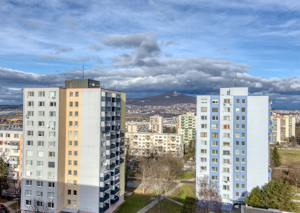 Predaj veľký 2 izbový byt, 69m2, Klokočina