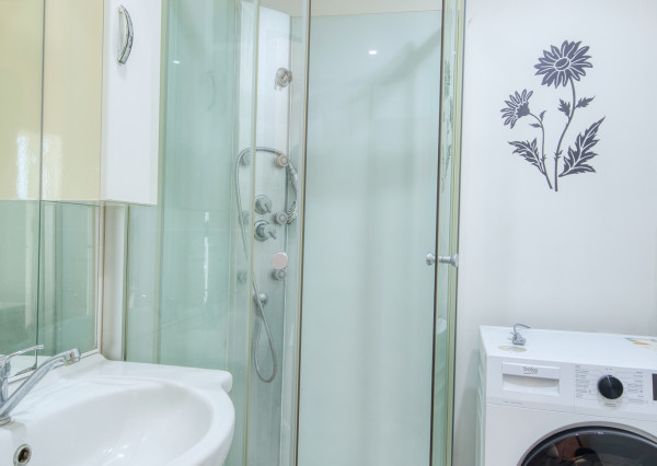 Predaj veľký 2 izbový byt, 69m2, Klokočina