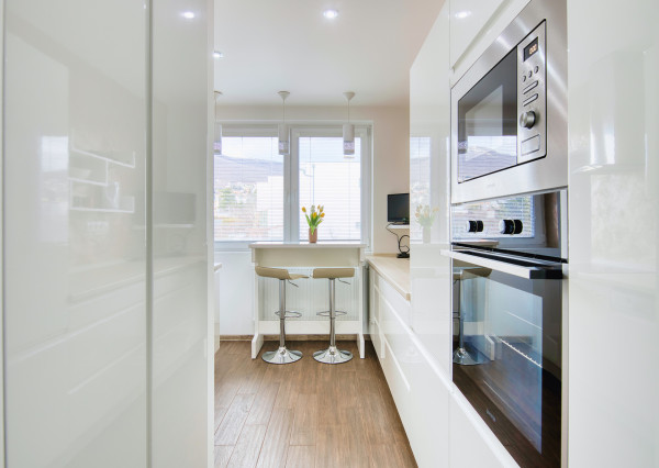 Predaj veľký 3 izbový byt, Zobor, tehla, loggia, krásne výhľady