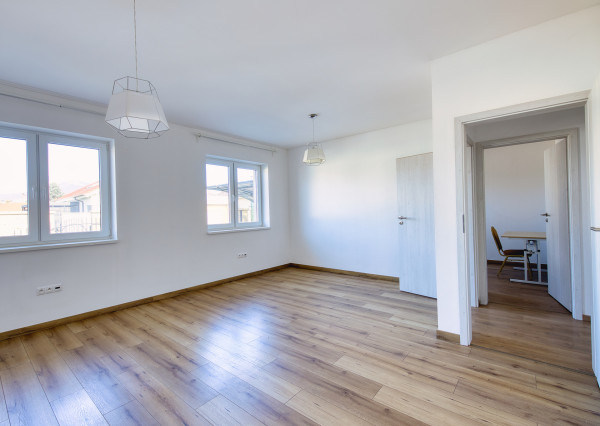 Predaj 5 izbový rodinný dom Chrenová - Nitra