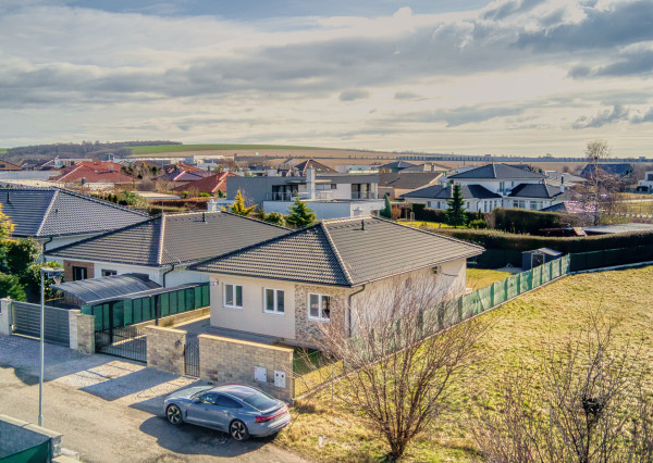 Predaj 5 izbový rodinný dom Chrenová - Nitra