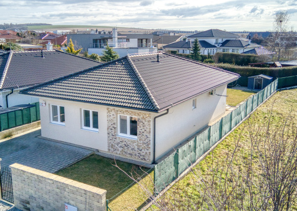 Predaj 5 izbový rodinný dom Chrenová - Nitra