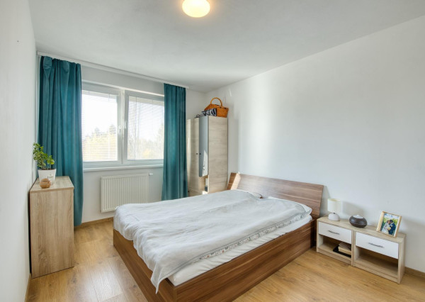 Prenájom zariadený 2 izbový byt, novostavba, park. miesto