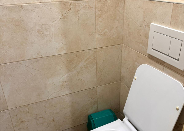 Prenájom 3 izb.byt Chrenová, balkón, zariadený.