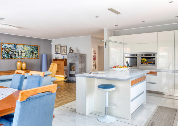 Predaj 4 izbový RD Senec, úplné centrum, bazén, EXKLUZÍVNE!