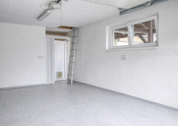 Predaj 4 izbový RD Senec, úplné centrum, bazén, EXKLUZÍVNE!