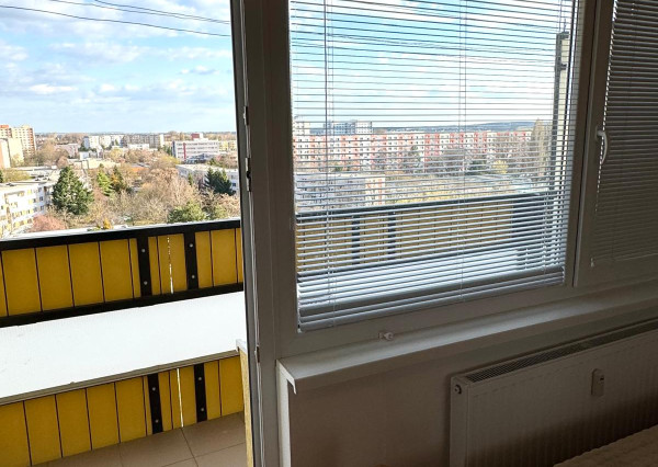 Predaj 2izbový byt Chrenová, ul.Kozmonautov, 2 balkóny EXKLUZÍVNE!