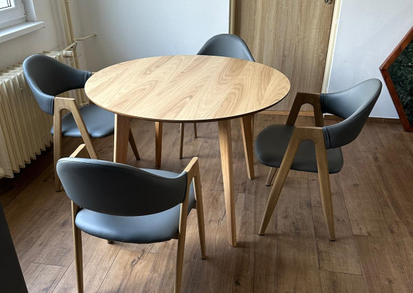 Prenájom 3 izb.byt Chrenová, balkón, zariadený.