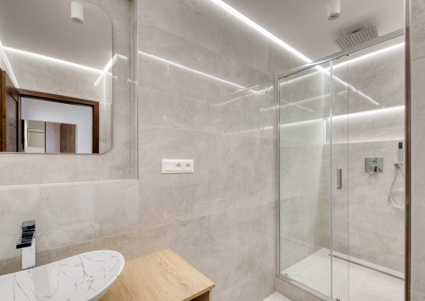 Predaj 3 izbový byt, balkón, Chrenová, kompl.rekonštrukcia