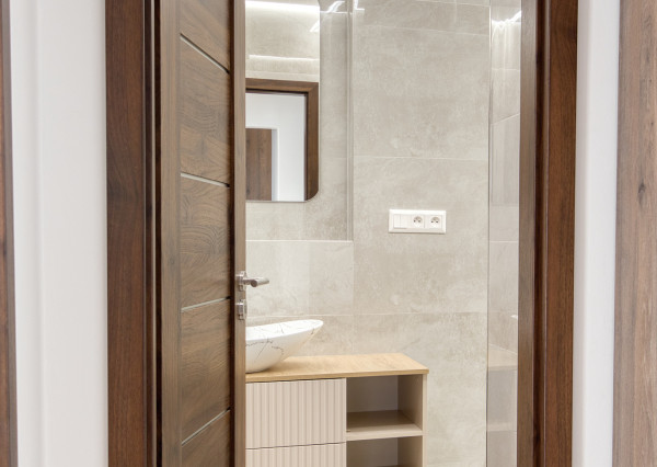 Predaj 3 izbový byt, balkón, Chrenová, kompl.rekonštrukcia